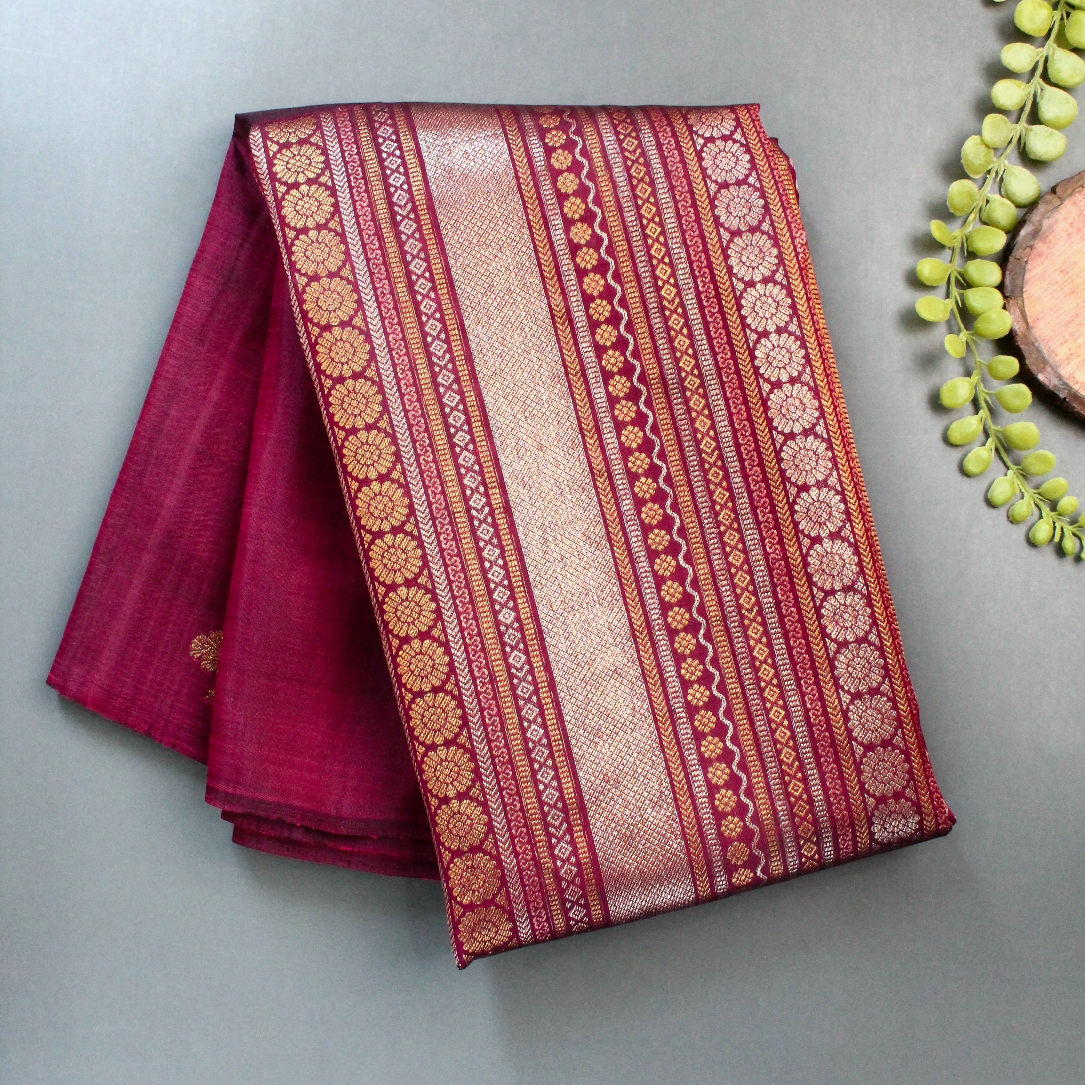 Nandini - Maroon