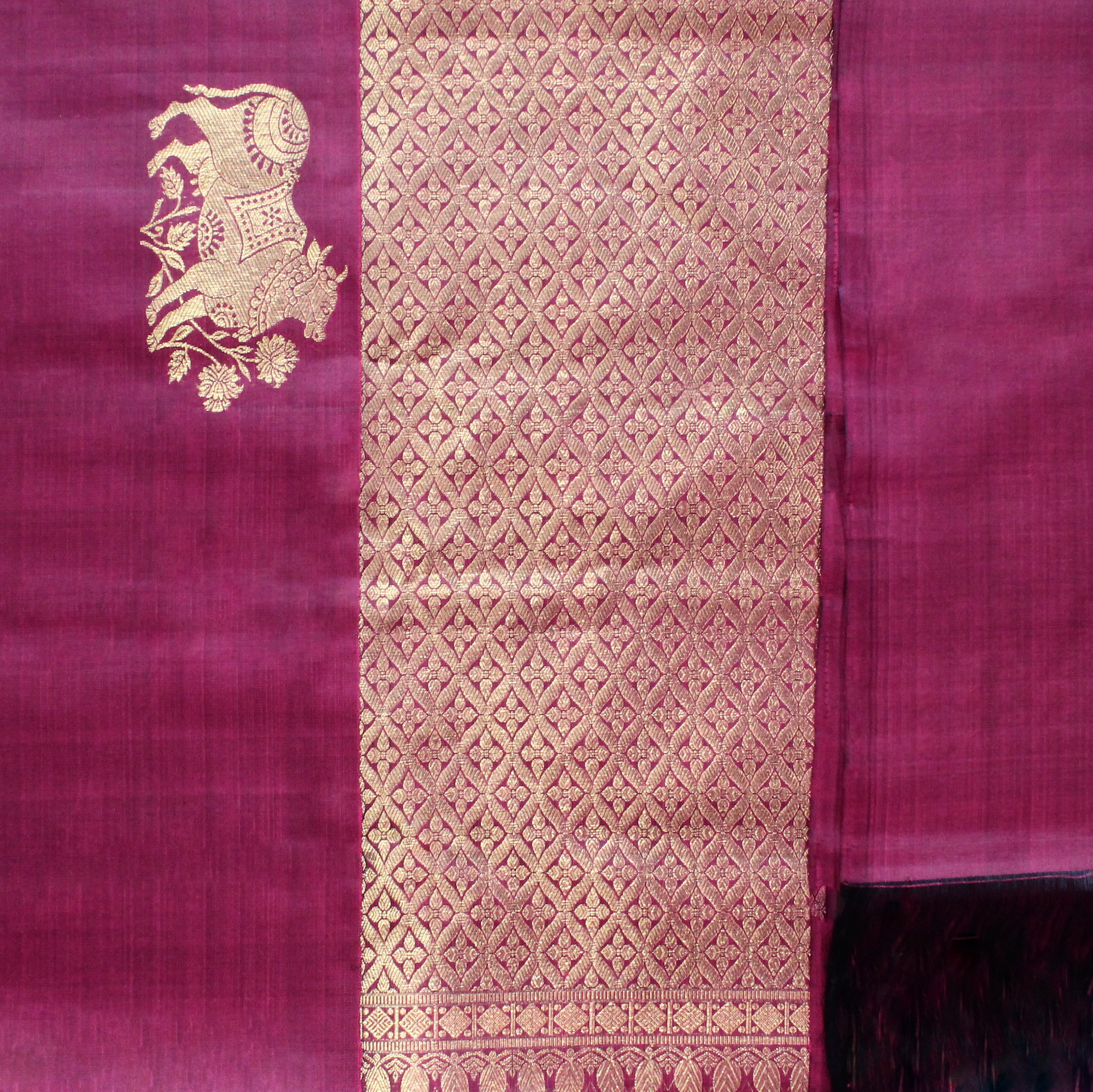 Nandini - Maroon
